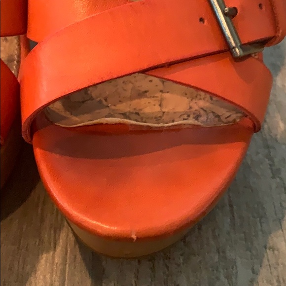 Ann Taylor Loft Kari wedge sandal, sz 8 - Picture 9 of 12